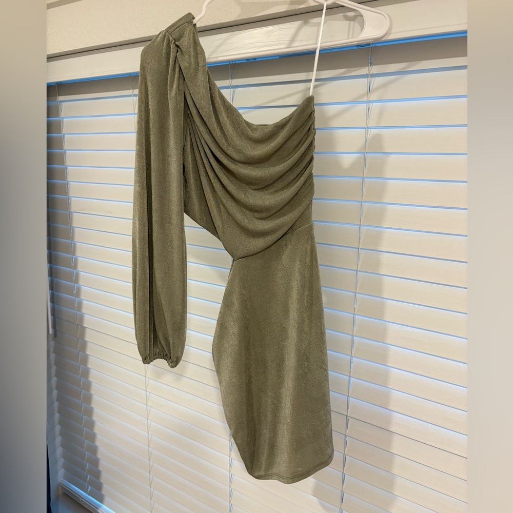 Altar'd State Green One Shoulder Dress